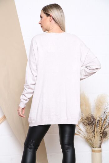 Pull beige coupe confortable avec poches 3