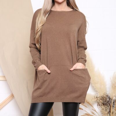 Pull camel coupe confortable avec poches