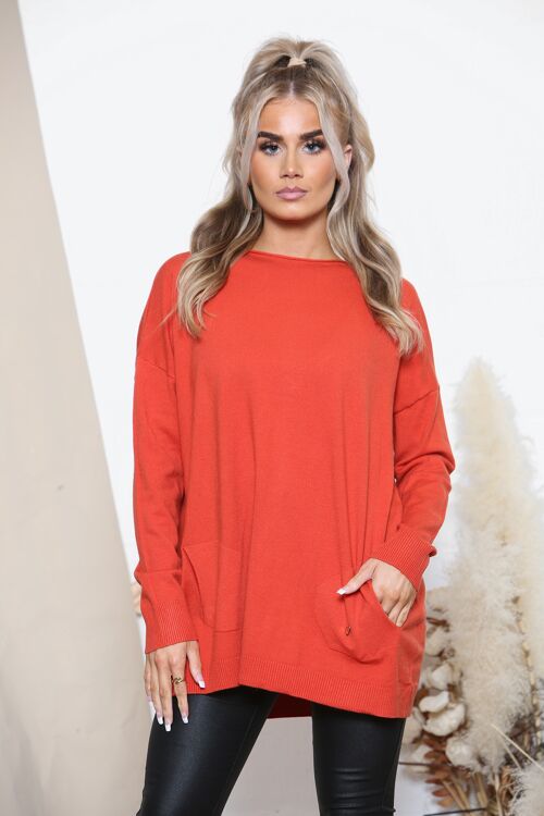 Red casual jumper with heart detail