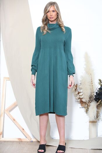 Robe torsadée vert manches évêque midi 3