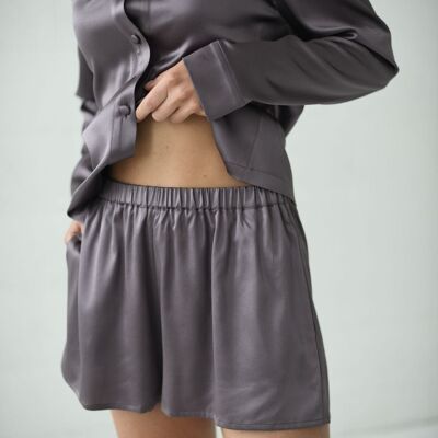 Silk Shorts "Persephone" in Noble Purple