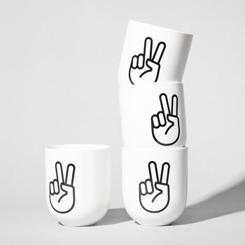 Mug en porcelaine PEACE - fait main - 330ml 3