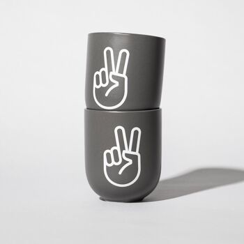 Mug en porcelaine PEACE - fait main - 330ml 3
