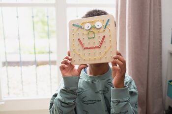 Geoboard - jouet en bois - BS Toys - Enfants - éducatif 3