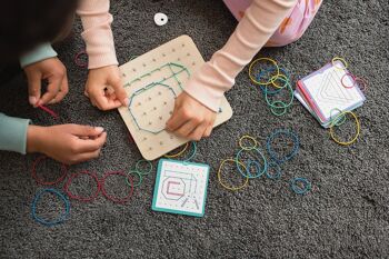 Geoboard - jouet en bois - BS Toys - Enfants - éducatif 4