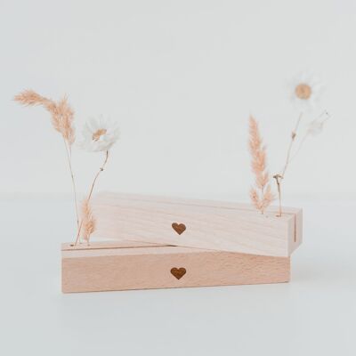 CARD AND DRY FLOWER STAND IN A SET OF 2 HEART NATURAL