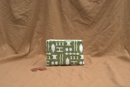 Olive Lechlade pouches