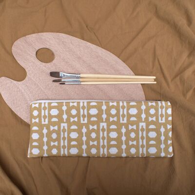 Oatmeal Fairford print Large pencil case