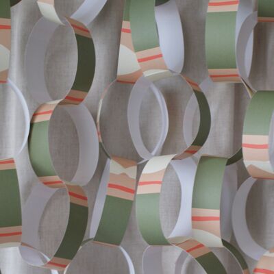 Torn pattern Christmas paper chain