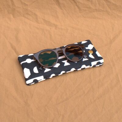 Glasses/Sunglasses case in Black Bibury print