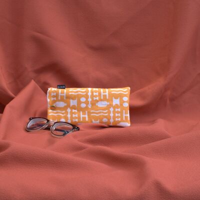Glasses/Sunglasses case in Apricot Pankaj print