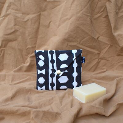Soap pouch in Black Bibury Linen