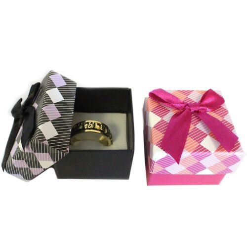 JFB-03 - Ring Box - Plaid Assorted - Sold in 24x unit/s per outer