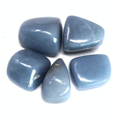 TBm-55 - Premium Tumble Stones - Angelite - Vendu en 4x unité/s par extérieur