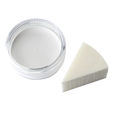 Premium Aqua Make Up White 14g with matching sponge