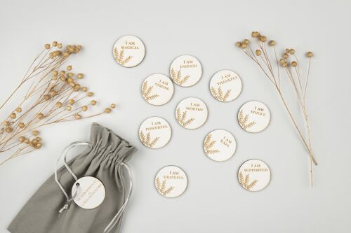 'I Am' Affirmation Wooden Engraved Leaf Token Gift Set