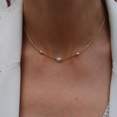 Collana in argento 925 con perle.