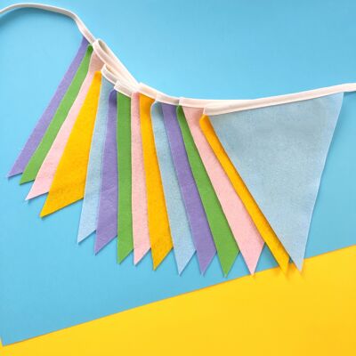 Pennant decoration - Pastel