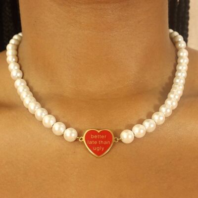 Nia Y2K pearl necklace