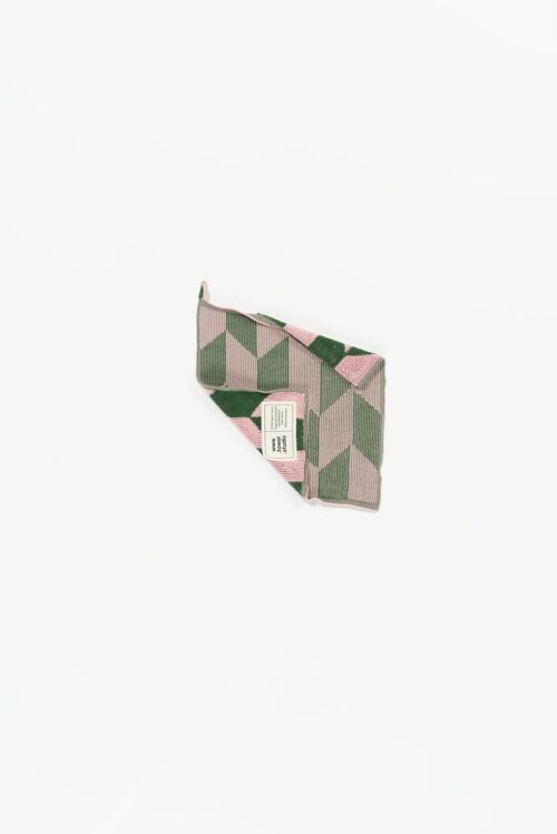 Arrow Tail Wash Cloth | Pink & Green