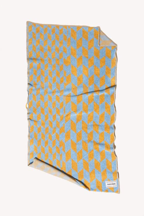 Arrow Tail Bath Towel | Caramel & Sky