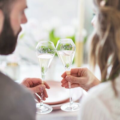 Personalised Tulip Champagne Flute Set For Couples
