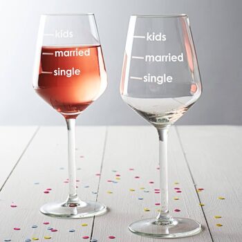 Verre à vin pour célibataires, mariés et enfants 3