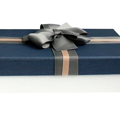 Cream Box with Blue Lid  - 29 x 21 x 9 cm