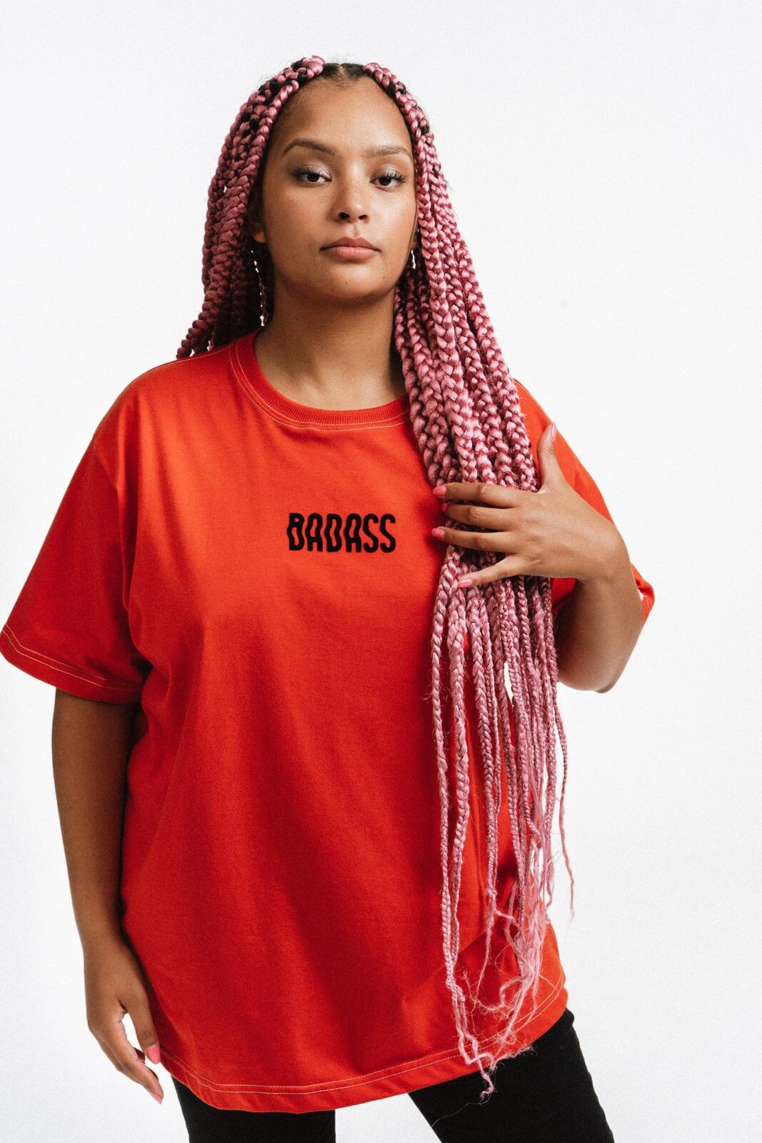 T-shirt oversize: BADASS ⚡️