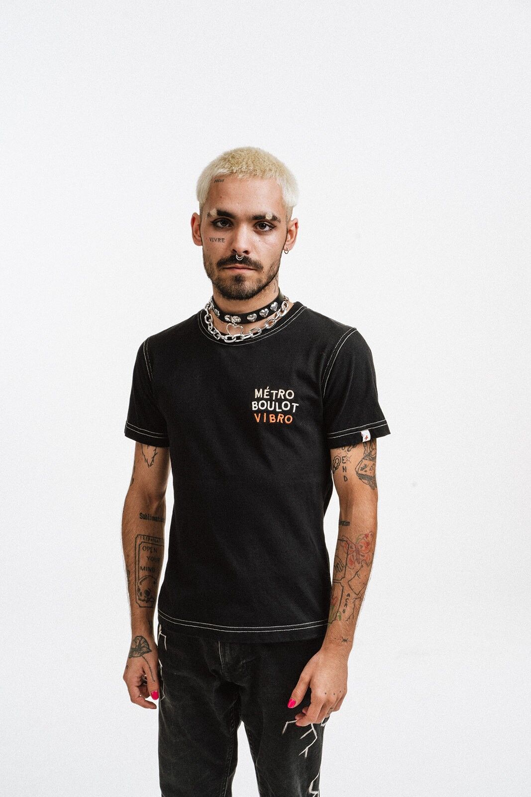 T-shirt aderente: SUBWAY, WORK, VIBRO Ⓜ️ 💼 💦