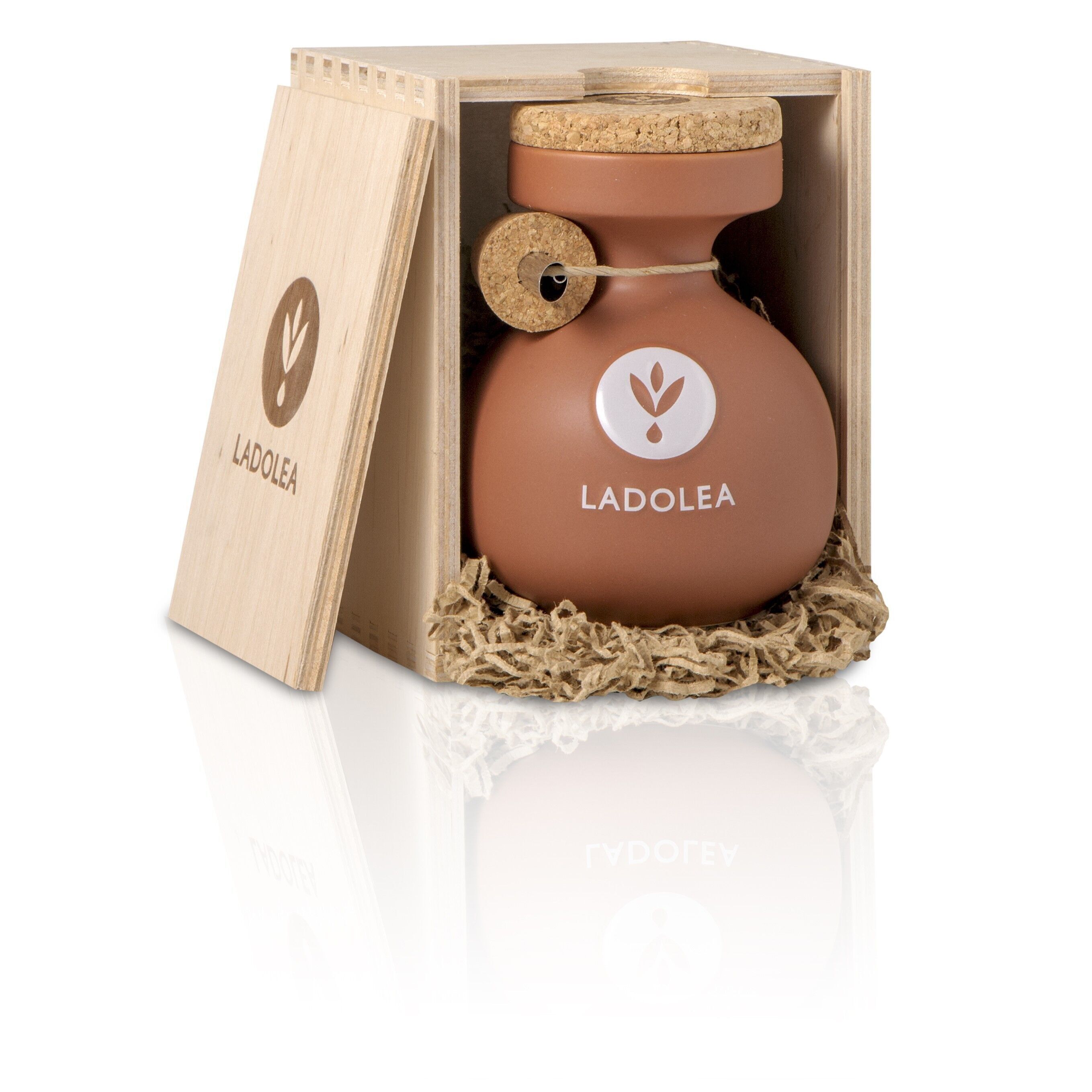 Organic Balsamic Vinegar with Bergamot,
Agiorgitiko Variety, 200ml Wooden