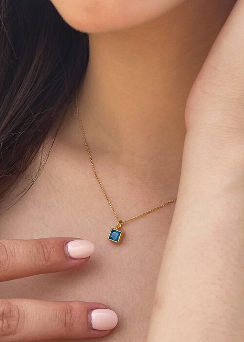 Juno Necklace Gold - Blue