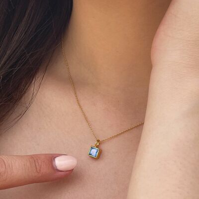 Juno Necklace Gold - Light Blue