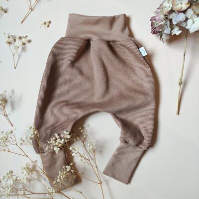 Scalable harem pants from 3 months Café au lait knit