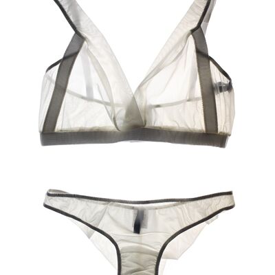 V9 top + CARNIVAL white tulle briefs