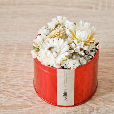 Schachtel mit getrockneten Blumen - Rot