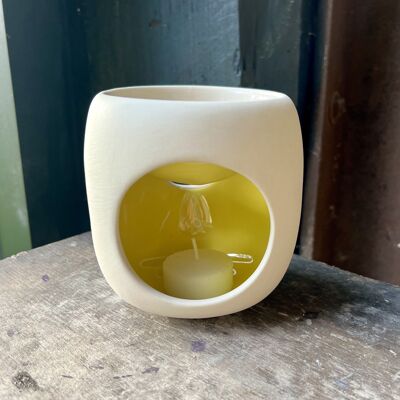 candle holder - perfume diffuser