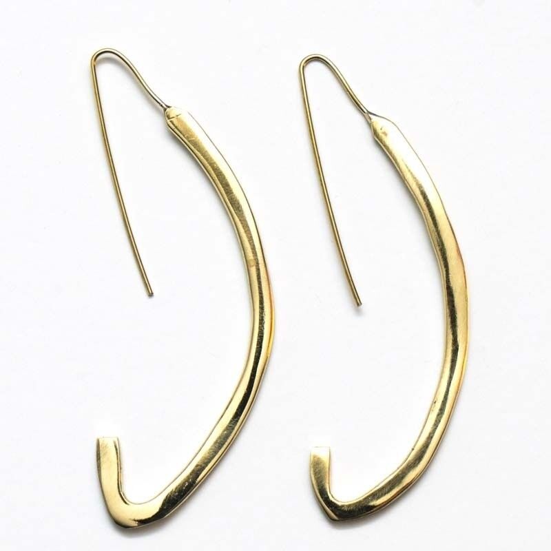 Orecchino in ottone Cee