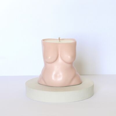 Berry scented ceramic candle