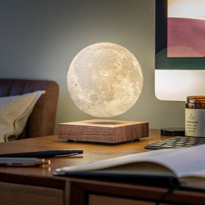 Lampada Smart Moon in legno di noce naturale