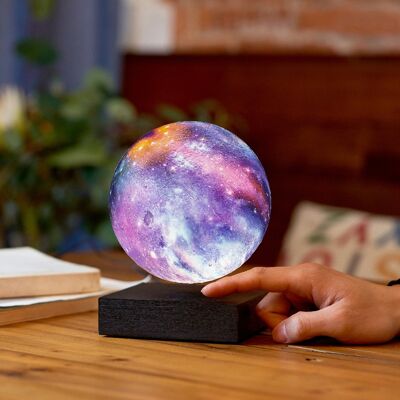 Lampada Smart Galaxy in legno nero naturale
