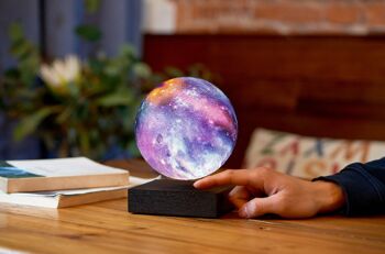 Lampe Smart Galaxy bois noir naturel 1