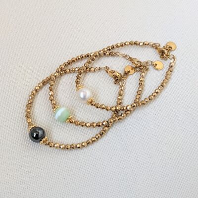 Gold bracelet with Indonesian style colored pearl - Jakarta