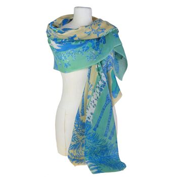 Etole foulard écharpe en laine imprimée motif tigre, singe et girafe, vert jade celadon 3