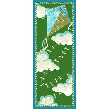 Etole en laine motif de grand cerf volant inspiration manga, vert bouteille 2