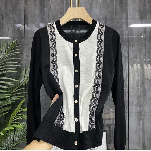 Short Sleeve Round Neck Contrast Color Lace Paneled Cardigan