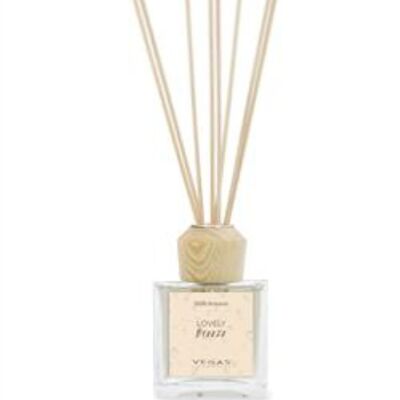 Room fragrance with natural diffuser