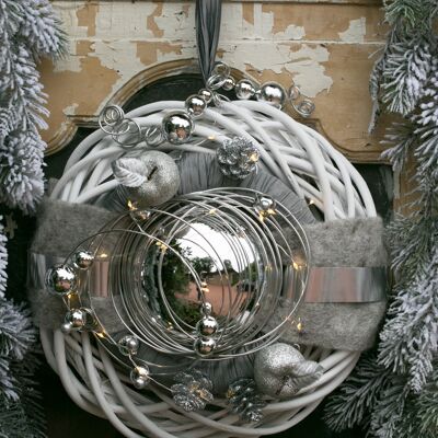 Couronne d'hiver couronne murale n°28 couronne de porte blanche 30 cm argent boule cônes feutre avec guirlande lumineuse LED