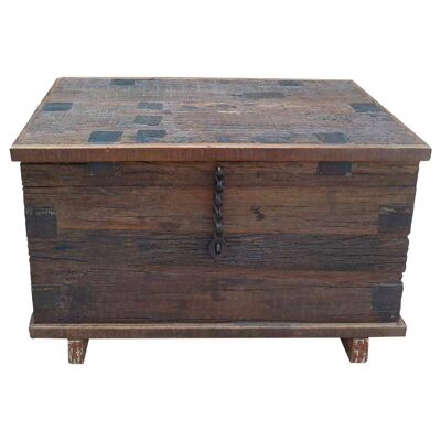 WOODEN TRUNK WITH BROWN HANDMADE FINISH 63x40x40 reference: 24847
