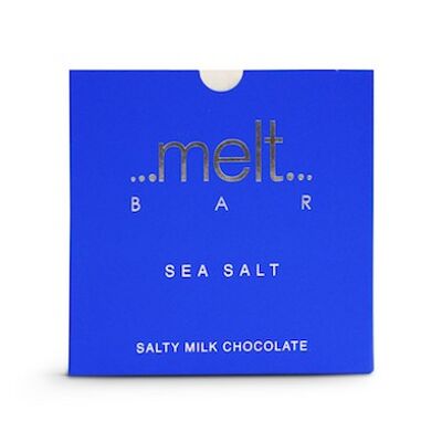 Barra de chocolate con leche y sal marina